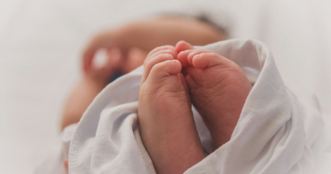 Ästhetische Babyfotos zu Hause machen: 5 einfache Tipps für Profi-Ergebnisse